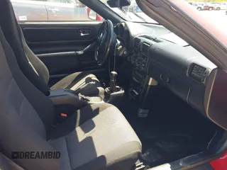 2001 Toyota MR2 z VIN JTDFR320410040517, wystawiony jako IAAI lot #42235478 z przebiegiem 61 511 mil mil oraz . Historia ofert i sprzedaży dostępna na DreamBid. Obrazek 5.