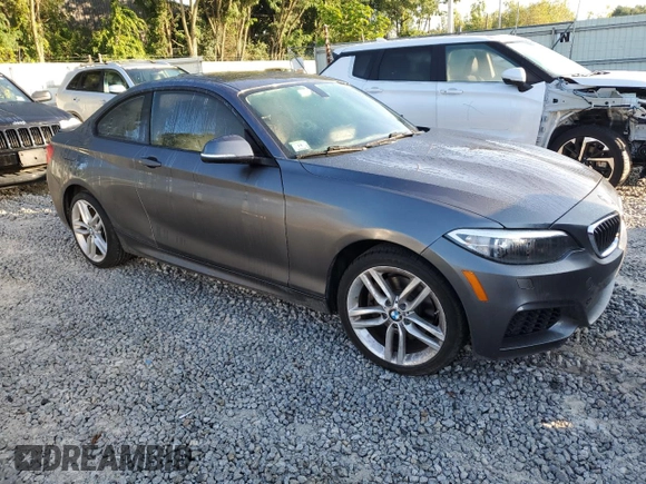 2016 BMW 2 Series 228i xDrive with VIN WBA1G9C55GV598656, listed as a Copart auction lot 68851973 with 111,548 mi miles. Bid and sale history available at carsss.com. Image 4.