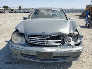 2007 Mercedes-Benz C z VIN WDBRF54J47A928869, wystawiony jako Copart lot #59620155 z przebiegiem 177 186 mil mil oraz Szkoda całkowita • Salvage title. Historia ofert i sprzedaży dostępna na DreamBid. Obrazek 5.
