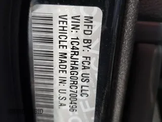 2024 Jeep Grand Cherokee Laredo with VIN 1C4RJHAG0RC700496, listed as a Copart auction lot 88449625 with 32,049 mi miles and Clean title. Bid and sale history available at DreamBid. Image 14.
