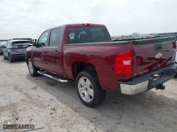 2008 Chevrolet Silverado 1500 LTZ with VIN 3GCEC13J18G212369, listed as a IAAI auction lot 41887947 with 318,161 mi miles. Bid and sale history available at carsss.com. Image 3.