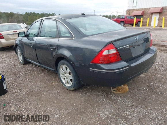 2007 Ford Five Hundred SEL z VIN 1FAHP27157G152811, wystawiony jako IAAI lot #41843996 z przebiegiem Nie podano mil oraz . Historia ofert i sprzedaży dostępna na DreamBid. Obrazek 3.