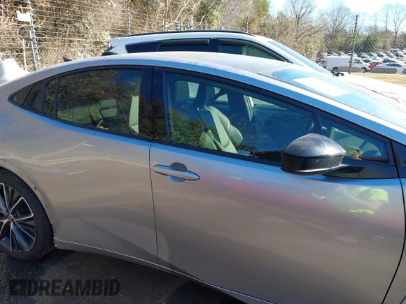 2024 Toyota Prius LE z VIN JTDACAAU9R3035781, wystawiony jako IAAI lot #41458562 z przebiegiem 1 592 mil mil oraz . Historia ofert i sprzedaży dostępna na DreamBid. Obrazek 13.
