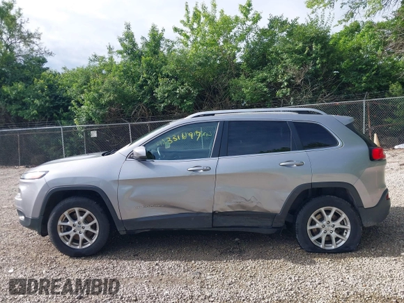 2017 Jeep Cherokee Latitude с VIN 1C4PJMCB5HW574778, выставлен на аукционе IAAI как лот 42331697 с пробегом 208 487 миль миль и . История ставок и продаж доступна на DreamBid. Изображение 14.