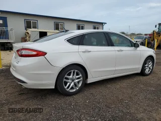 2013 Ford Fusion SE with VIN 3FA6P0HR5DR225356, listed as a Copart auction lot 49355835 with 105,085 mi miles and Salvage Title. Bid and sale history available at DreamBid. Image 3.
