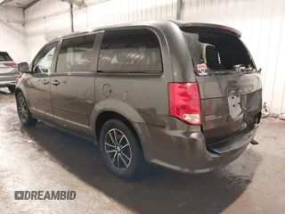 2016 Dodge Grand Caravan SE with VIN 2C4RDGBGXGR219689, listed as a IAAI auction lot 41675960 with 112,045 mi miles and . Bid and sale history available at DreamBid. Image 3.