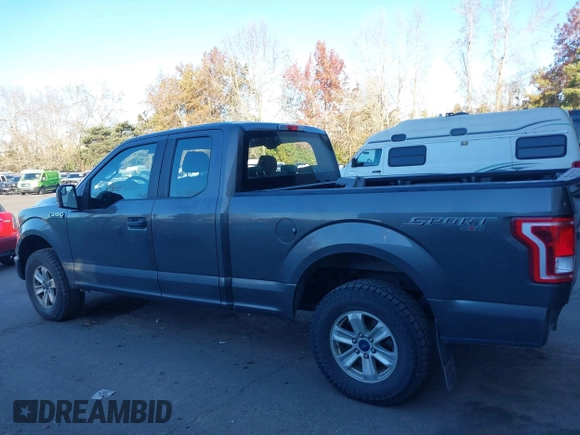 2015 Ford F-150 XLT with VIN 1FTEX1E88FKF22622, listed as a IAAI auction lot 41402747 with 214,667 mi miles. Bid and sale history available at carsss.com. Image 15.