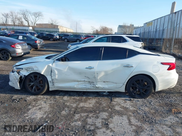 2017 Nissan Maxima SV z VIN 1N4AA6AP3HC360265, wystawiony jako IAAI lot #41164214 z przebiegiem 90 813 mil mil oraz . Historia ofert i sprzedaży dostępna na DreamBid. Obrazek 13.
