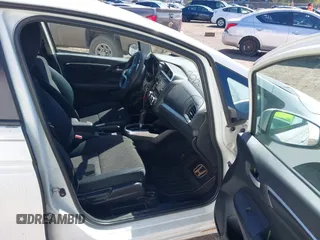 2015 Honda Fit LX with VIN 3HGGK5H54FM753706, listed as a IAAI auction lot 41793999 with 208,656 mi miles. Bid and sale history available at carsss.com. Image 5.