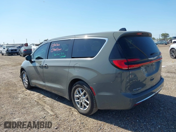 2023 Chrysler Pacifica Touring L с VIN 2C4RC1BG8PR613532, выставлен на аукционе IAAI как лот 41991493 с пробегом 70 670 миль миль и . История ставок и продаж доступна на DreamBid. Изображение 15.