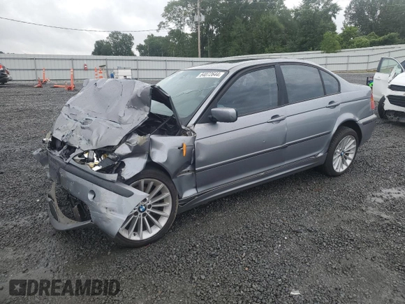 2004 BMW 3 Series 325i with VIN WBAEV33444KR30384, listed as a Copart auction lot 64072644 with 0 mi miles and Salvage Title. Bid and sale history available at carsss.com. Image 1.