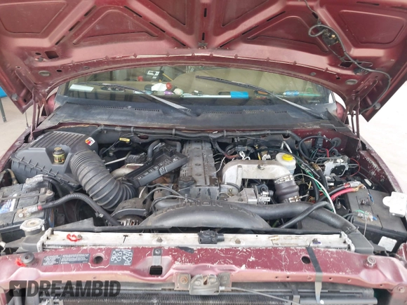 2000 Dodge 2500 with VIN 3B7KC2364YG142578, listed as a IAAI auction lot 42456567 with 326,789 mi miles and . Bid and sale history available at DreamBid. Image 10.
