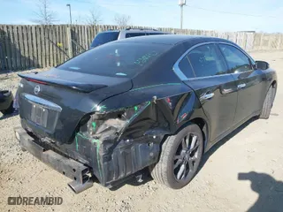 2014 Nissan Maxima 3.5 S with VIN 1N4AA5AP6EC433747, listed as a IAAI auction lot 41830759 with 135,692 mi miles. Bid and sale history available at carsss.com. Image 4.