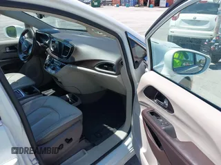 2017 Chrysler Pacifica Touring L Plus with VIN 2C4RC1EG0HR511431, listed as a IAAI auction lot 42242917 with 170,375 mi miles and . Bid and sale history available at DreamBid. Image 5.