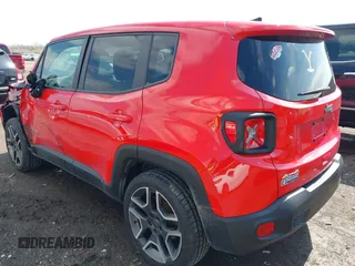 2021 Jeep Renegade Upland Edition with VIN ZACNJDAB8MPM25697, listed as a IAAI auction lot 41857417 with 62,655 mi miles. Bid and sale history available at carsss.com. Image 3.