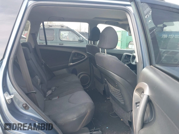 2007 Toyota RAV4 Sport with VIN JTMZK32V476007438, listed as a IAAI auction lot 41502417 with 183,145 mi miles and . Bid and sale history available at DreamBid. Image 8.