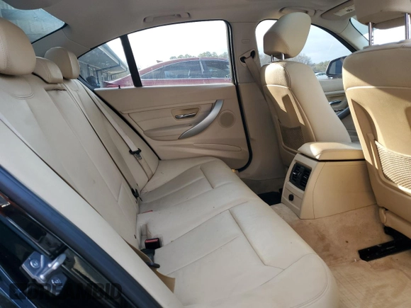 2013 BMW 3 Series 320i with VIN WBA3B1C52DF461964, listed as a Copart auction lot 47527375 with 131,786 mi miles and Salvage Title. Bid and sale history available at carsss.com. Image 10.