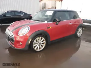 2015 MINI Cooper Hardtop with VIN WMWXM5C59FT938820, listed as a IAAI auction lot 41707992 with 135,545 mi miles. Bid and sale history available at carsss.com. Image 17.