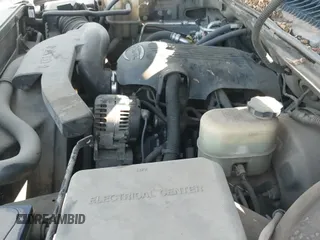 2002 Chevrolet Avalanche с VIN 3GNEC13T02G280159, выставлен на аукционе IAAI как лот 43279094 с пробегом 198 593 миль миль и . История ставок и продаж доступна на DreamBid. Изображение 15.