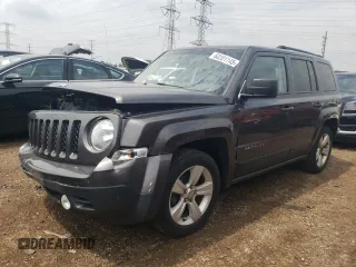 2015 Jeep Patriot Latitude z VIN 1C4NJPFB0FD264888, wystawiony jako Copart lot #60201145 z przebiegiem 110 839 mil mil oraz Czysty tytuł • Clean title. Historia ofert i sprzedaży dostępna na DreamBid. Obrazek 1.