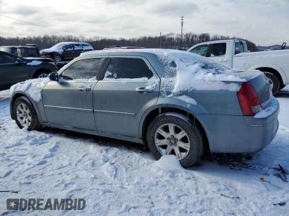 2007 Chrysler 300 Touring with VIN 2C3KA53G97H746923, listed as a Copart auction lot 45948125 with 183,571 mi miles and Salvage Title. Bid and sale history available at carsss.com. Image 2.