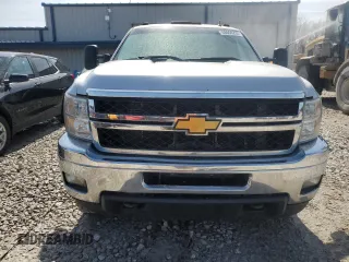 2013 Chevrolet Silverado 3500HD LT with VIN 1GC4K0C85DF242640, listed as a Copart auction lot 48060235 with 285,530 mi miles and Clean Title. Bid and sale history available at carsss.com. Image 5.