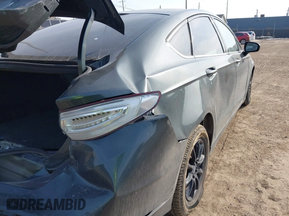 2016 Ford Fusion S with VIN 3FA6P0G75GR152204, listed as a IAAI auction lot 41810291 with 179,879 mi miles. Bid and sale history available at carsss.com. Image 12.