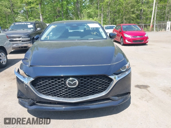 2024 Mazda 3 S Preferred with VIN 3MZBPACM7RM415218, listed as a IAAI auction lot 42140709 with 33,725 mi miles and . Bid and sale history available at carsss.com. Image 12.