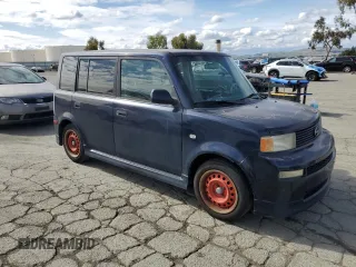 2004 Scion xB with VIN JTLKT334940152286, listed as a Copart auction lot 53234515 with 231,896 mi miles and Salvage Title. Bid and sale history available at DreamBid. Image 4.