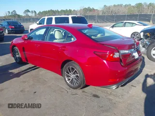 2018 Lexus ES with VIN 58ABK1GG1JU116222, listed as a IAAI auction lot 41748194 with 119,368 mi miles. Bid and sale history available at carsss.com. Image 3.