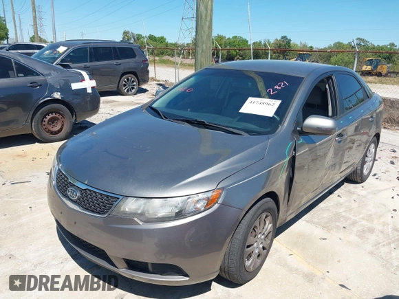 2013 Kia Forte EX with VIN KNAFU4A27D5663948, listed as a IAAI auction lot 41748962 with 110,499 mi miles. Bid and sale history available at carsss.com. Image 17.
