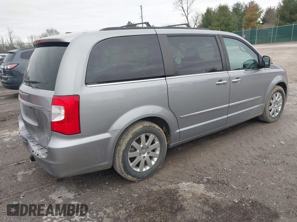 2015 Chrysler Town & Country Touring with VIN 2C4RC1BG4FR602557, listed as a IAAI auction lot 41715004 with 164,030 mi miles. Bid and sale history available at carsss.com. Image 4.