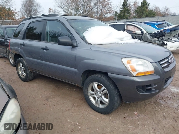 2008 Kia Sportage LX with VIN KNDJE723287540085, listed as a IAAI auction lot 41833371 with 189,372 mi miles and . Bid and sale history available at DreamBid. Image 1.