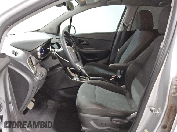 2020 Chevrolet Trax LS with VIN KL7CJKSB3LB027381, listed as a Copart auction lot 43822765 with 148,444 mi miles and Clean Title. Bid and sale history available at carsss.com. Image 7.