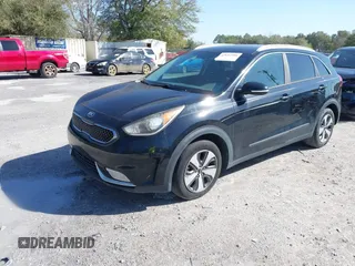 2017 Kia Niro Touring Launch Edition with VIN KNDCC3LC3H5034914, listed as a IAAI auction lot 41683906 with 1 mi miles. Bid and sale history available at carsss.com. Image 17.