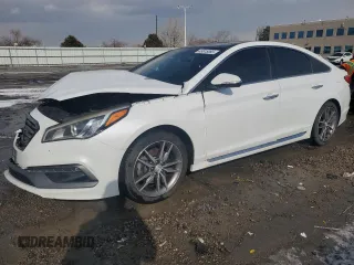 2015 Hyundai Sonata Limited z VIN 5NPE34AB4FH041831, wystawiony jako Copart lot #45515065 z przebiegiem 131 374 mil mil oraz Szkoda całkowita • Salvage title. Historia ofert i sprzedaży dostępna na DreamBid. Obrazek 1.