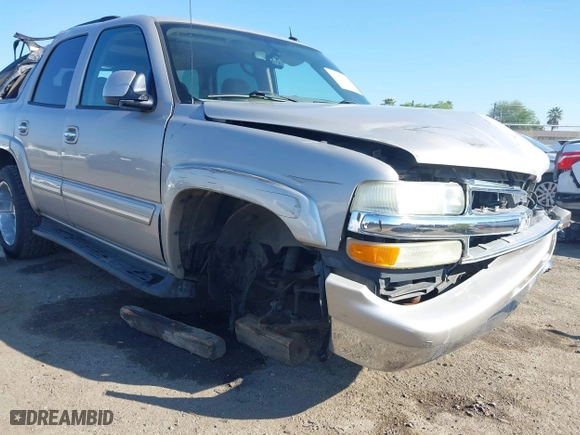 2004 Chevrolet Tahoe LS with VIN 1GNEC13T64J282970, listed as a IAAI auction lot 41879458 with 205,952 mi miles. Bid and sale history available at carsss.com. Image 6.