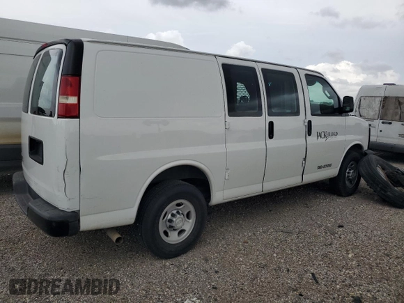 2016 Chevrolet Express Cargo Van with VIN 1GCWGAFGXG1259793, listed as a Copart auction lot 51982765 with 156,295 mi miles and Salvage Title. Bid and sale history available at carsss.com. Image 3.