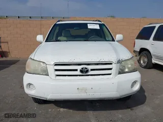 2006 Toyota Highlander w/3rd Row with VIN JTEDP21A460117651, listed as a IAAI auction lot 40618172 with 218,563 mi miles. Bid and sale history available at carsss.com. Image 12.