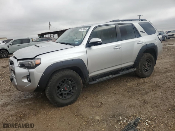 2024 Toyota 4Runner TRD Off Road with VIN JTERU5JR6R6221498, listed as a Copart auction lot 44456845 with 18,578 mi miles and Salvage Title. Bid and sale history available at carsss.com. Image 1.