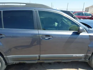 2014 Subaru Outback Premium with VIN 4S4BRCCC6E3233680, listed as a IAAI auction lot 41828411 with 129,796 mi miles and . Bid and sale history available at DreamBid. Image 14.