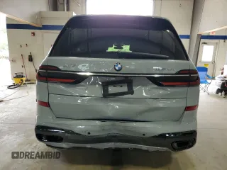 2023 BMW X7 xDrive40i z VIN 5UX23EM01P9R78454, wystawiony jako Copart lot #56280075 z przebiegiem Nie podano mil oraz Szkoda całkowita • Salvage title. Historia ofert i sprzedaży dostępna na DreamBid. Obrazek 6.
