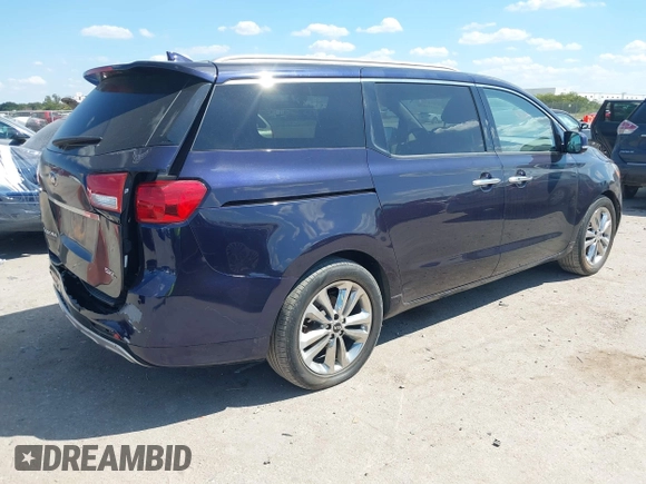 2018 Kia Sedona SX-L with VIN KNDME5C13J6376291, listed as a IAAI auction lot 40391638 with 109,077 mi miles and . Bid and sale history available at carsss.com. Image 4.