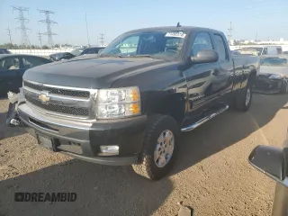2011 Chevrolet Silverado 1500 LT with VIN 1GCRKSE09BZ387197, listed as a Copart auction lot 71492374 with 232,862 mi miles and Salvage Title. Bid and sale history available at DreamBid. Image 1.