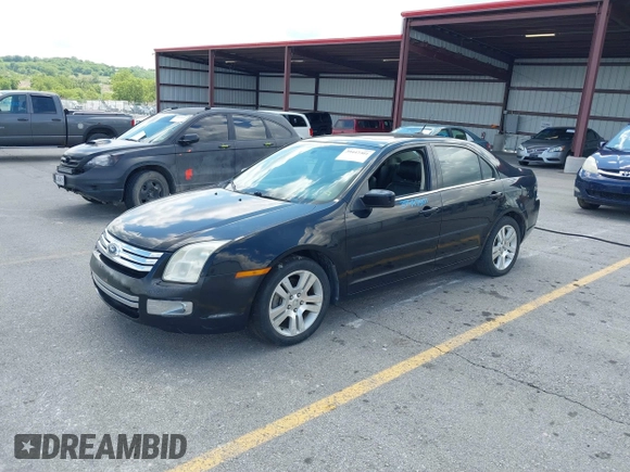 2007 Ford Fusion SEL with VIN 3FAHP08177R275294, listed as a IAAI auction lot 39447301 with 211,258 mi miles. Bid and sale history available at carsss.com. Image 2.