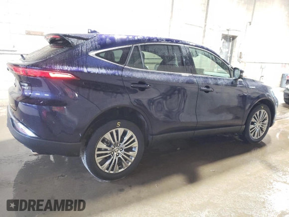 2021 Toyota Venza LE z VIN JTEAAAAH9MJ019668, wystawiony jako Copart lot #57122115 z przebiegiem 21 983 mil mil oraz Szkoda całkowita • Salvage title. Historia ofert i sprzedaży dostępna na DreamBid. Obrazek 3.