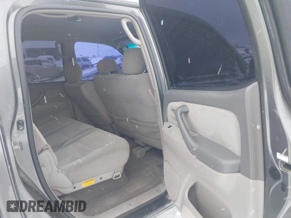 2005 Toyota Tundra SR5 with VIN 5TBDT44105S494229, listed as a IAAI auction lot 41572798 with 182,472 mi miles and . Bid and sale history available at DreamBid. Image 8.