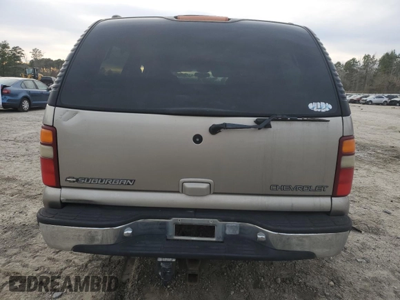 2000 Chevrolet Suburban LT with VIN 3GNFK16T3YG208884, listed as a Copart auction lot 48656935 with 377,458 mi miles and Salvage Title. Bid and sale history available at carsss.com. Image 6.