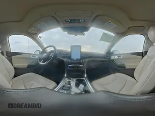 2020 Ford Explorer Platinum с VIN 1FM5K8HC8LGA35924, выставлен на аукционе IAAI как лот 42497028 с пробегом 50 457 миль миль и . История ставок и продаж доступна на DreamBid. Изображение 18.