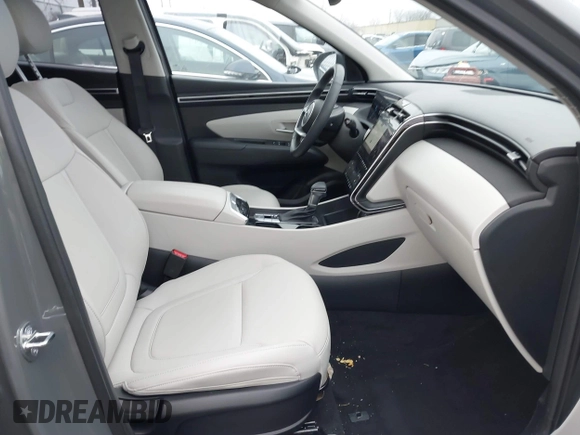 2024 Hyundai Tucson SEL with VIN 5NMJF3DE0RH320586, listed as a IAAI auction lot 41123749 with 15,088 mi miles. Bid and sale history available at carsss.com. Image 5.